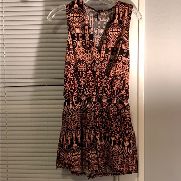 Floral Mini Romper - Picture 1 of 3